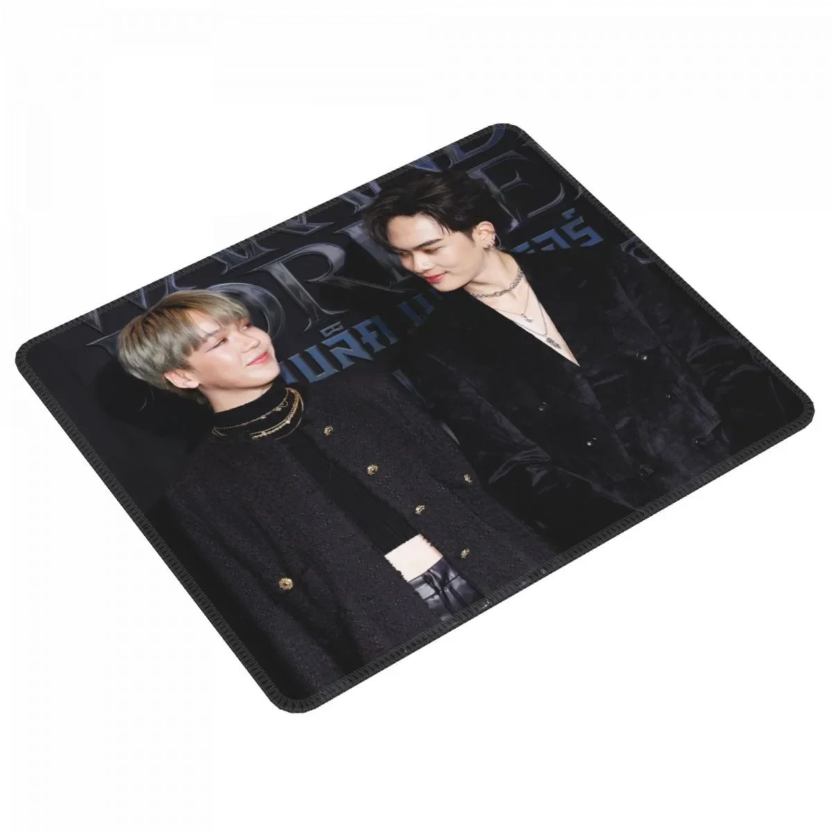 Santaearth Magazine Cover HD P - Rubber Mat Desk 리뷰 및 가격