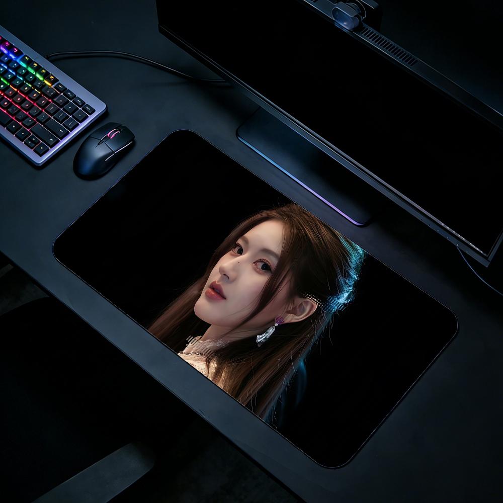 Idol ZZhao Lusi Gaming Mouse P - Desk Setup Pc And Laptop 리뷰 및 가격