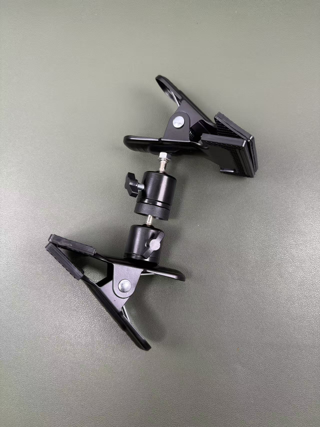 Universal Double Headed Clamp  - Desk Setup Stand 리뷰 및 가격